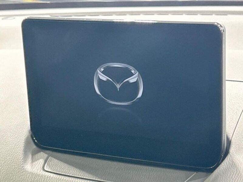 MAZDA2