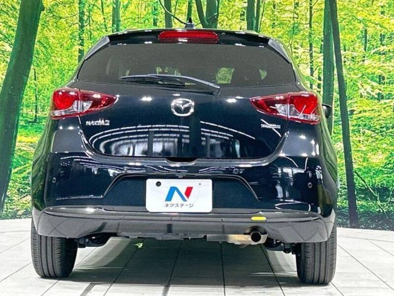 MAZDA2