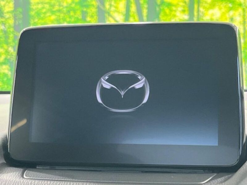 MAZDA2