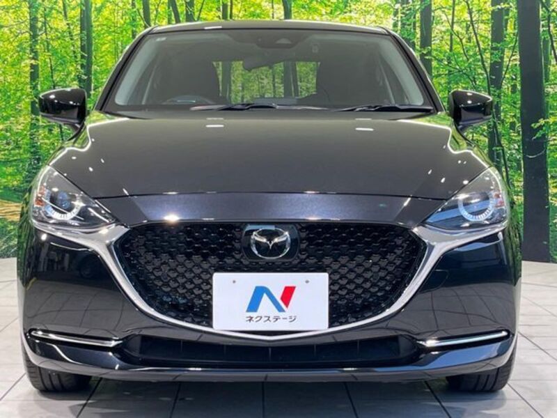 MAZDA2