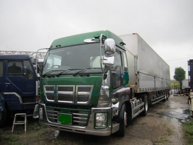 ISUZU GIGA