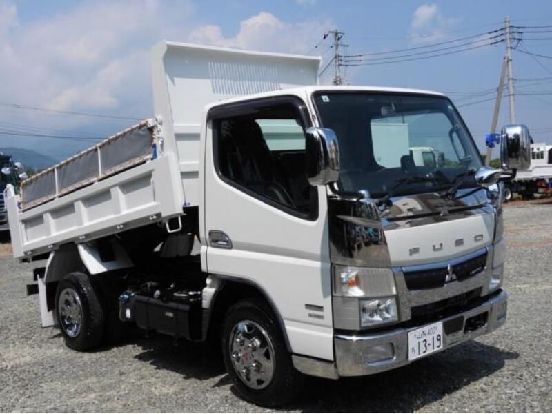 MITSUBISHI CANTER