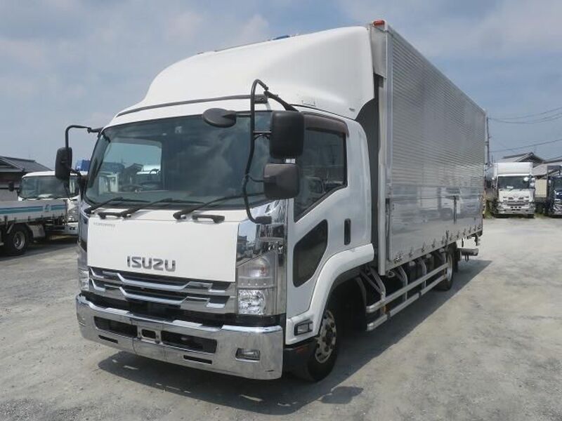 ISUZU FORWARD