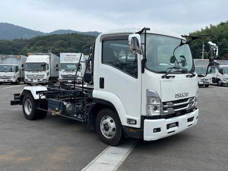 ISUZU FORWARD