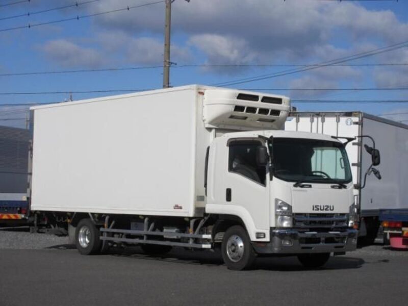 ISUZU FORWARD