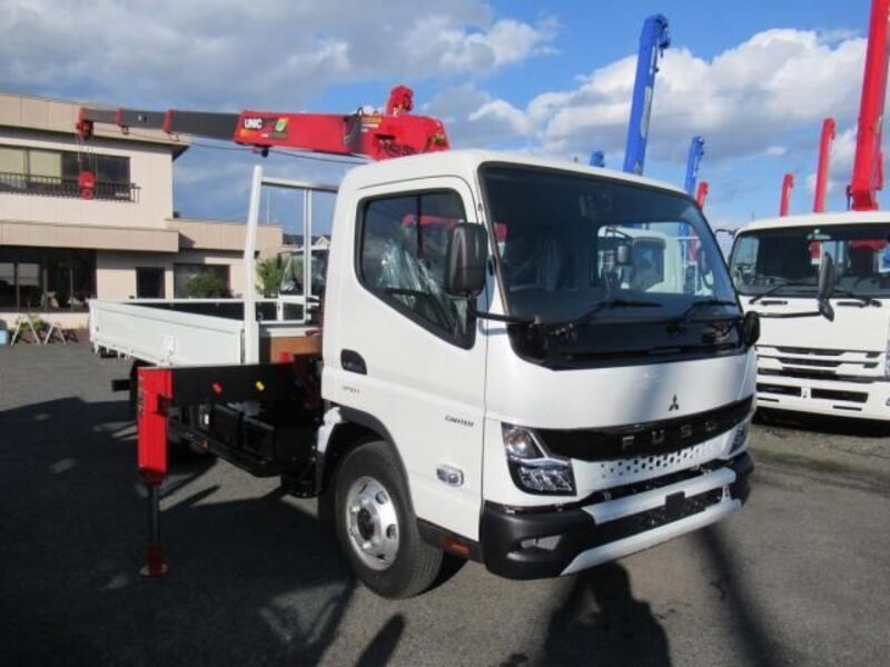 MITSUBISHI CANTER
