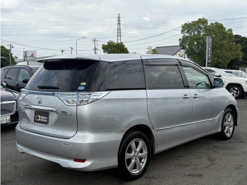ESTIMA HYBRID