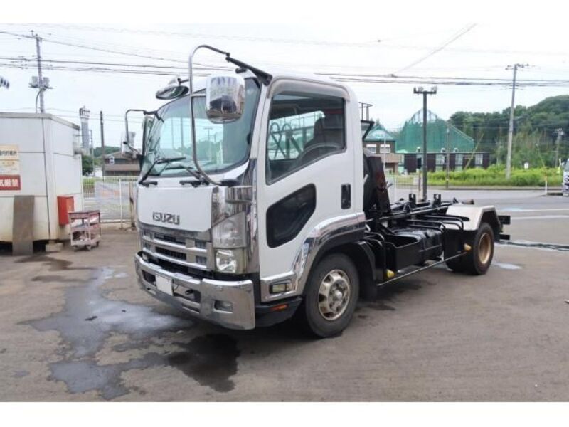 ISUZU FORWARD