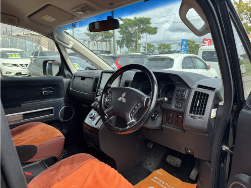 DELICA D5