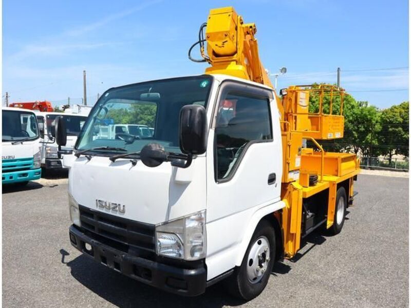 ISUZU ELF