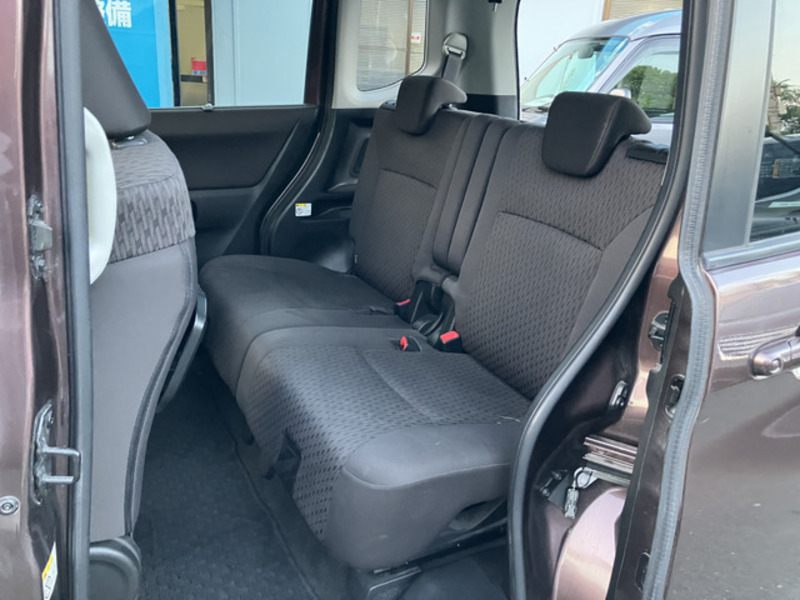 DELICA D2