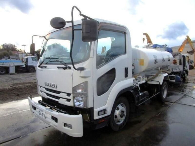 ISUZU FORWARD