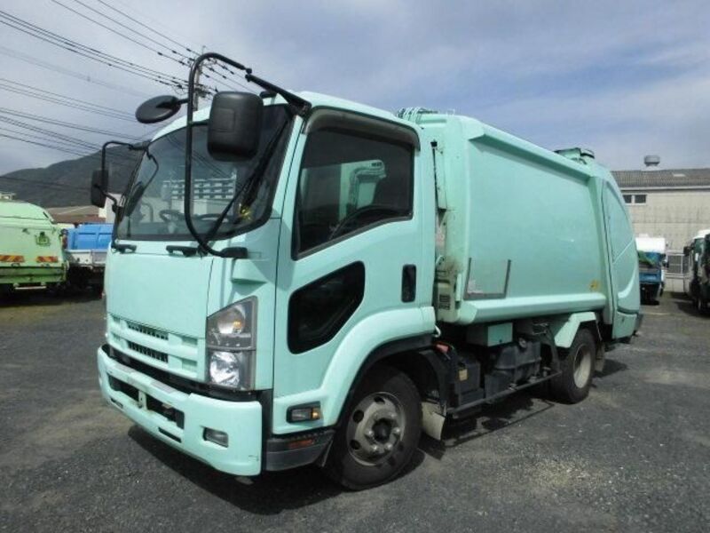ISUZU FORWARD