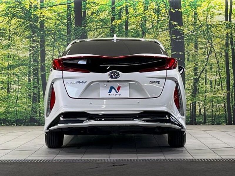 PRIUS PHV