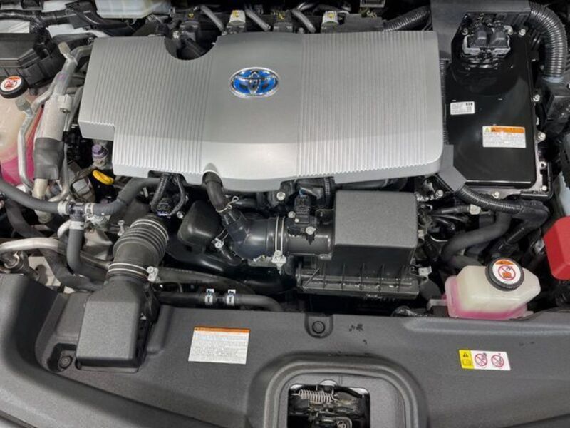 PRIUS PHV
