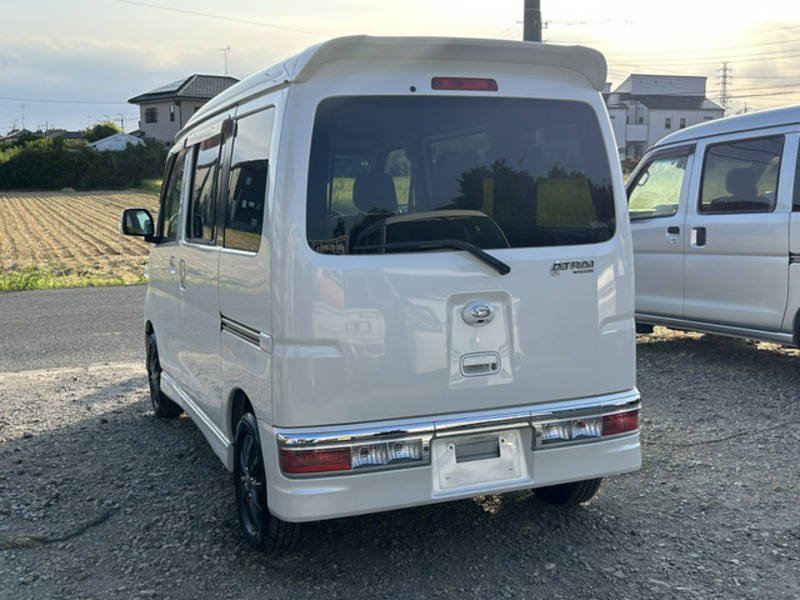 ATRAI WAGON