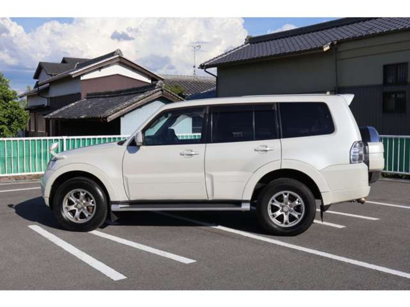 PAJERO