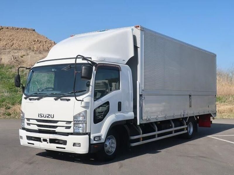ISUZU FORWARD