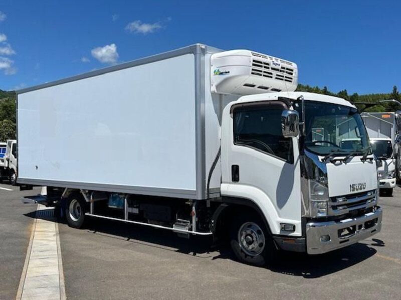ISUZU FORWARD