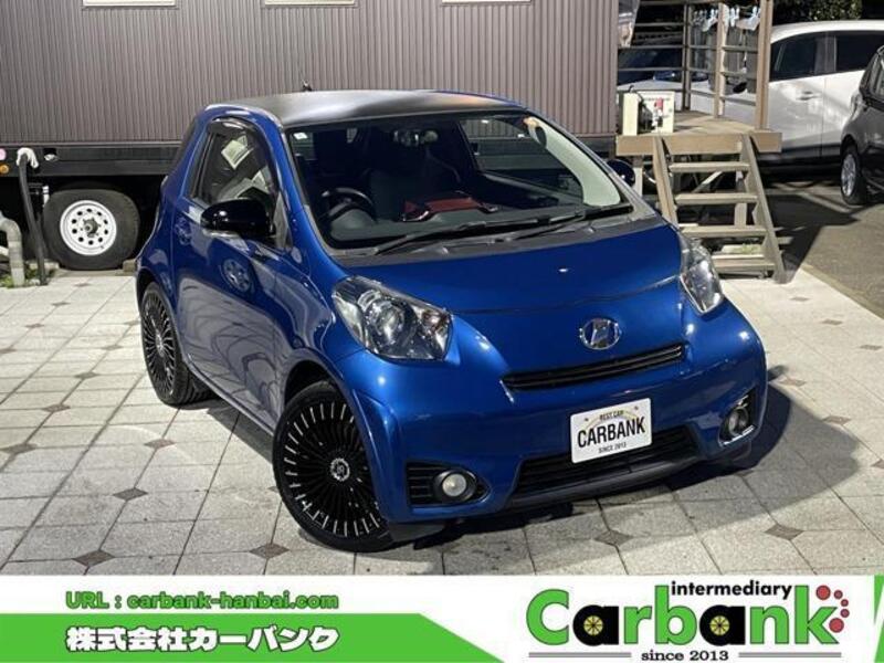 TOYOTA IQ
