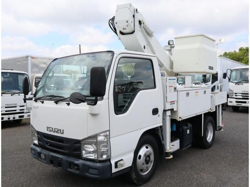 ISUZU ELF