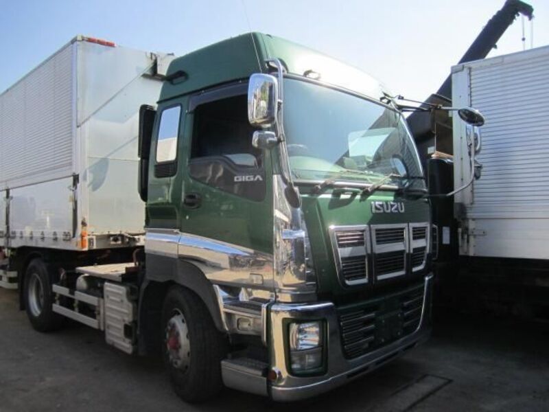 ISUZU GIGA