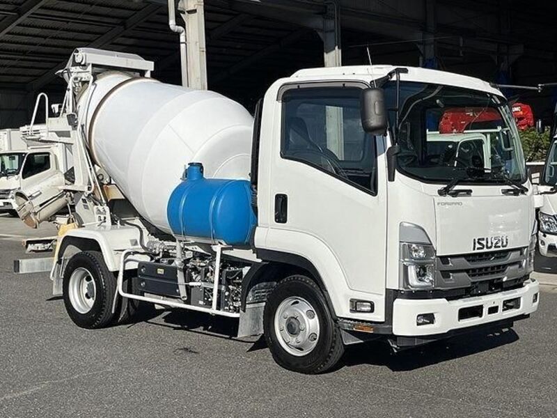 ISUZU FORWARD