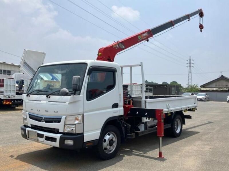 MITSUBISHI CANTER