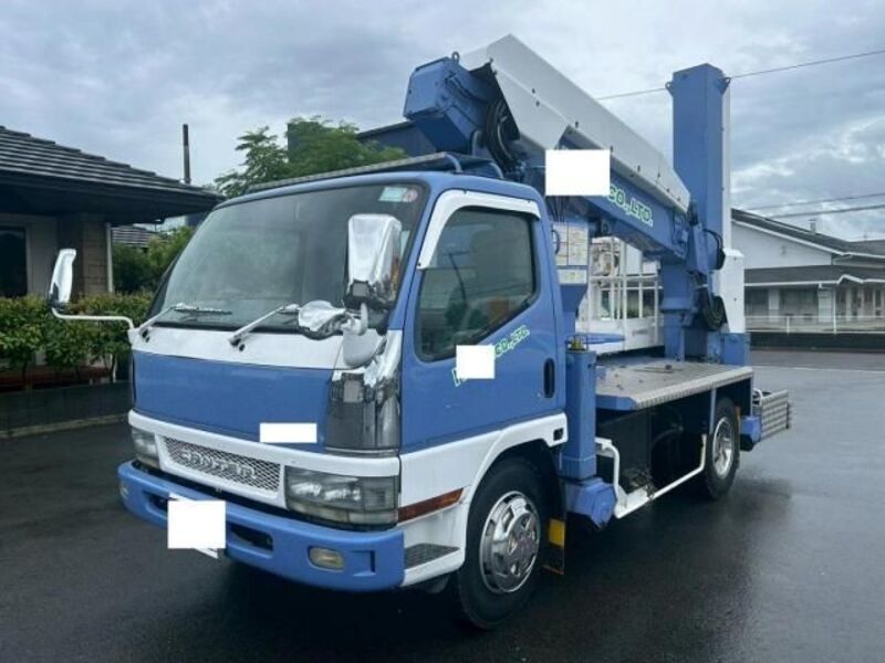 MITSUBISHI CANTER