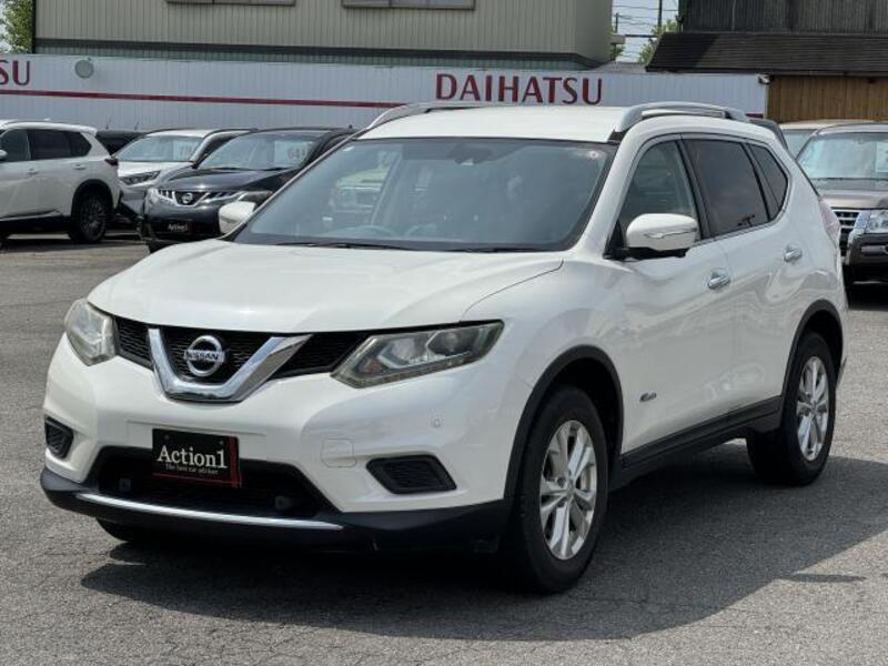 X-TRAIL