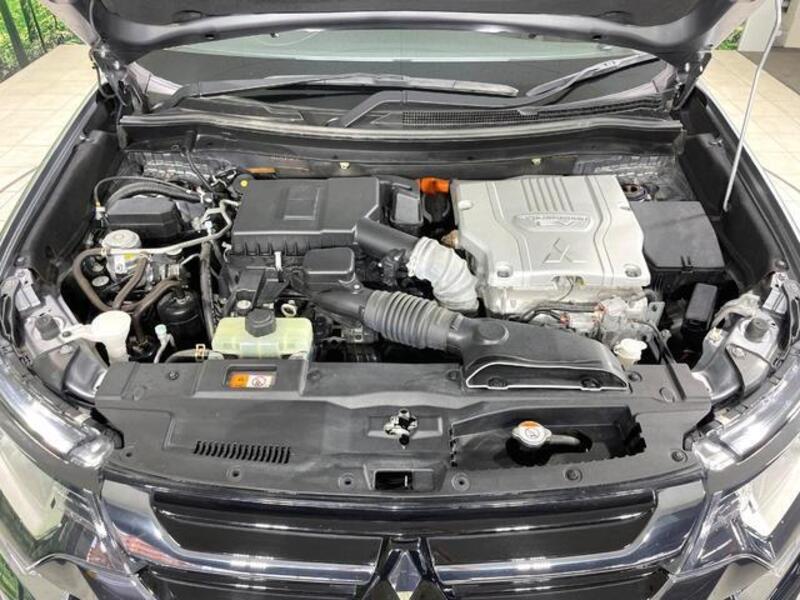 OUTLANDER PHEV