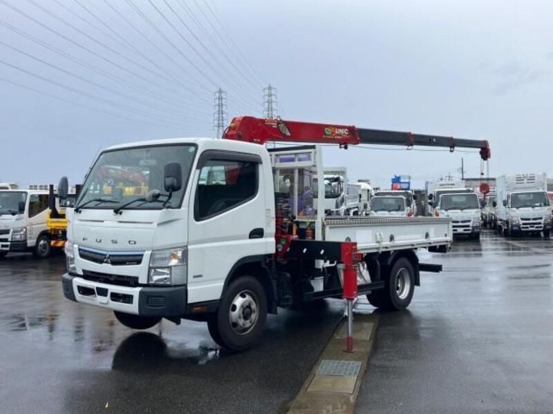 MITSUBISHI CANTER