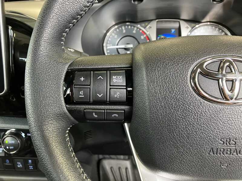HILUX
