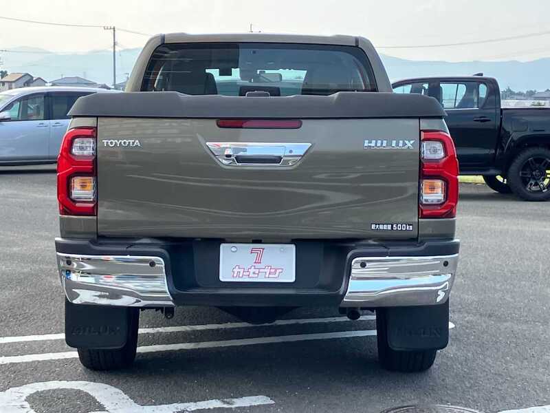 HILUX