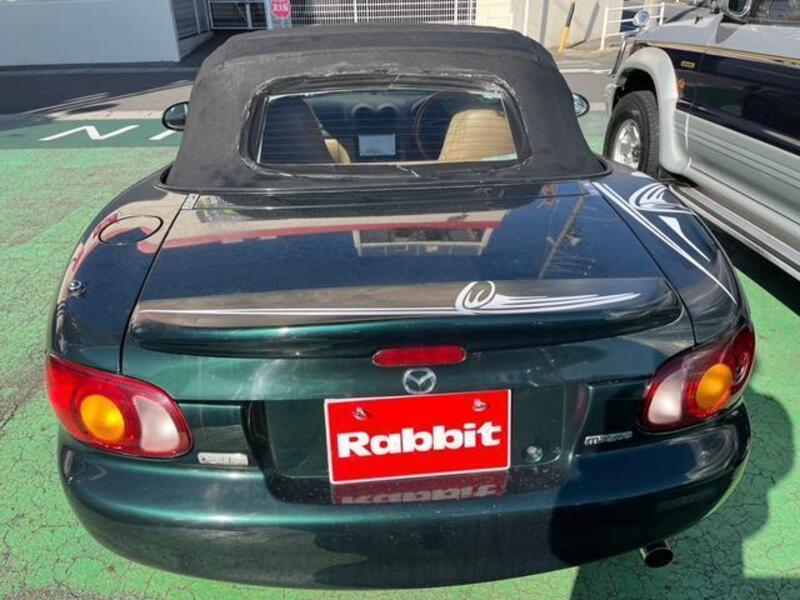 ROADSTER