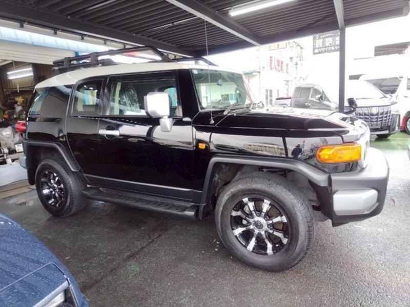 FJ CRUISER