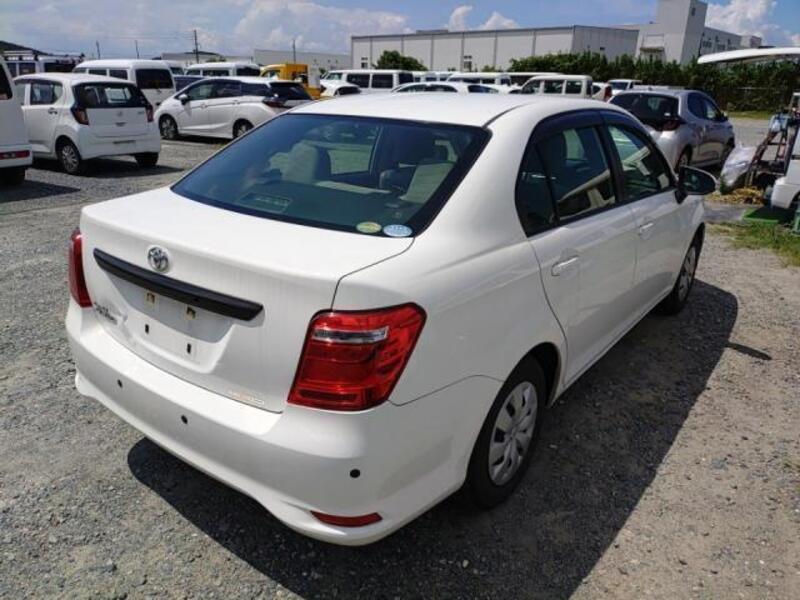 COROLLA AXIO