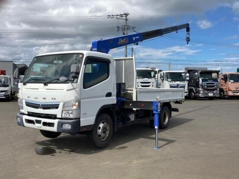 MITSUBISHI CANTER