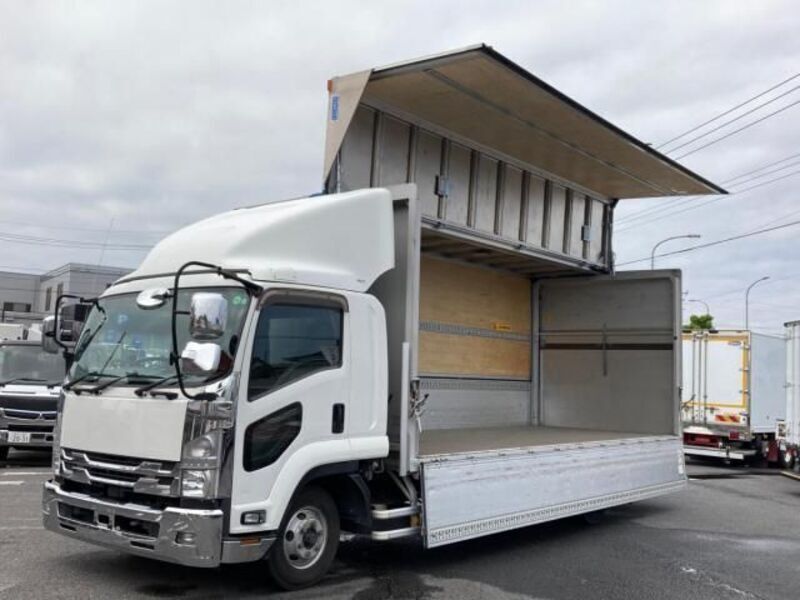 ISUZU FORWARD