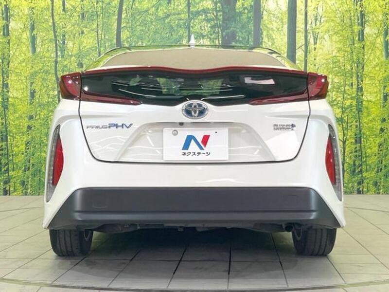 PRIUS PHV