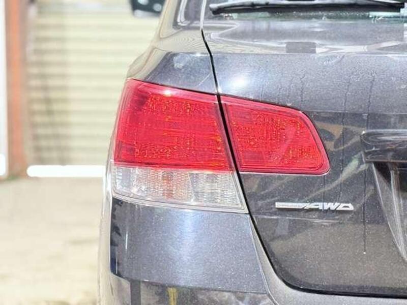 LEGACY B4