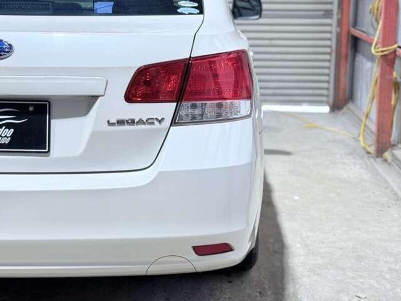 LEGACY B4
