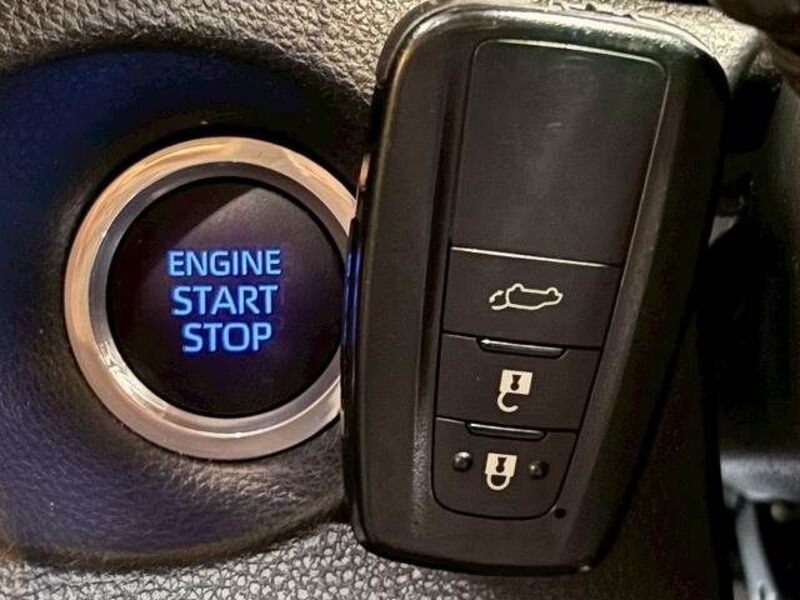 COROLLA CROSS