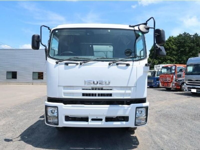 ISUZU FORWARD