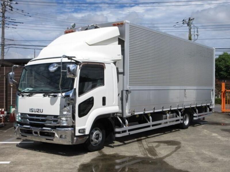 ISUZU FORWARD