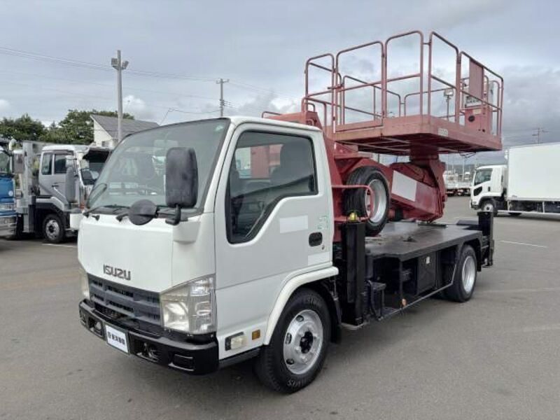 ISUZU ELF