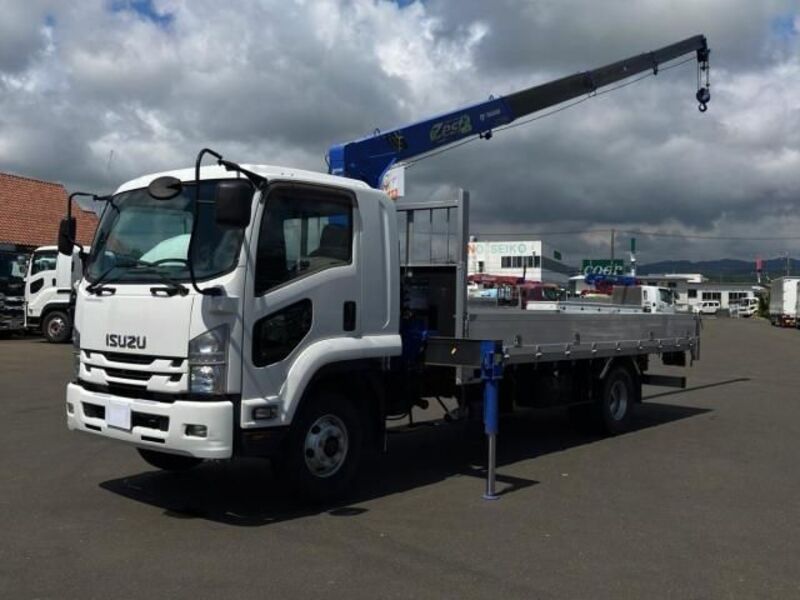 ISUZU FORWARD