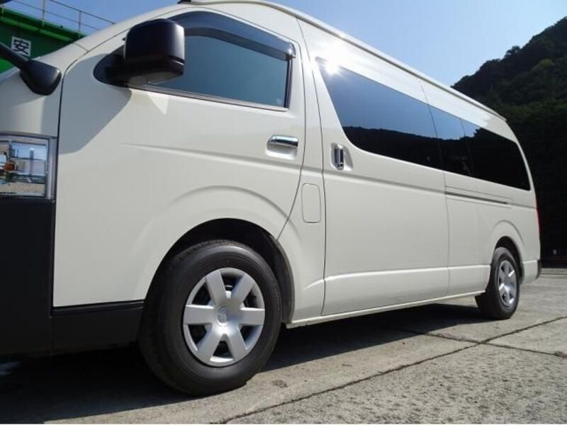 HIACE