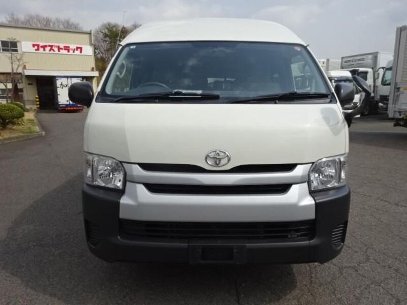 HIACE