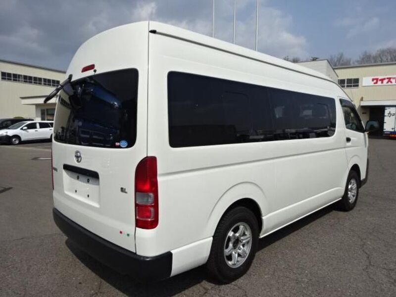 HIACE
